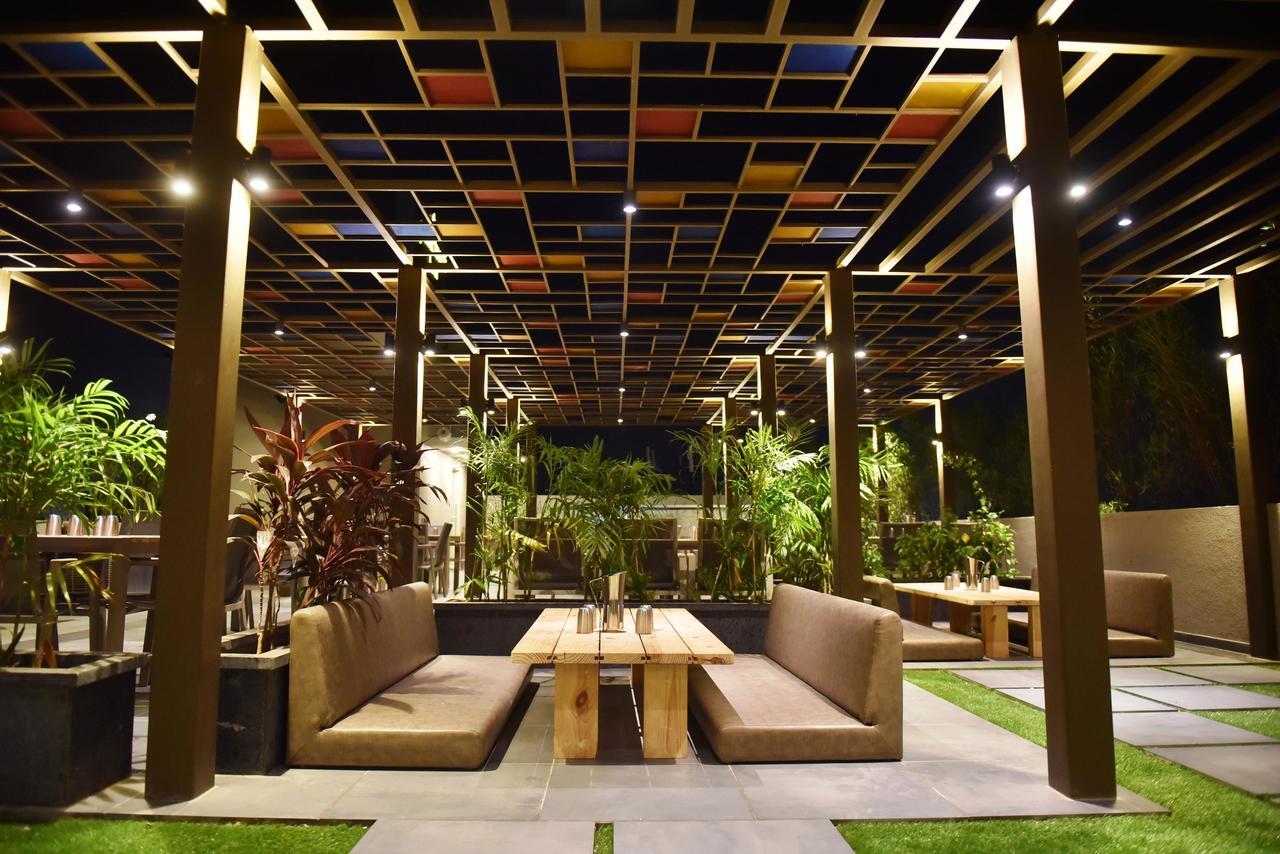 The Panchvati Hotel Rajkot Exteriör bild