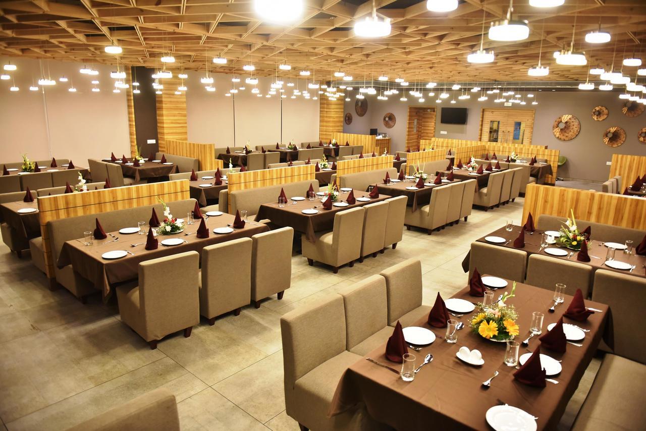 The Panchvati Hotel Rajkot Exteriör bild
